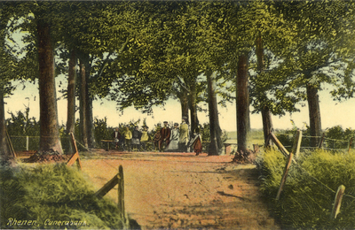 11918 Gezicht op de Cuneraheuvel aan de Cuneralaan te Rhenen, met de Cunerabank.